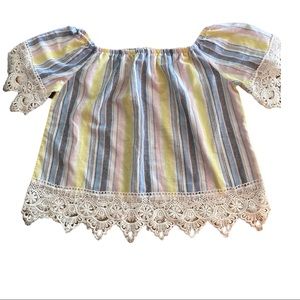 Hello Miss size M cute top.